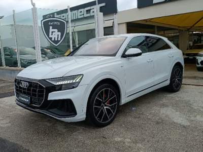 Audi Q8 50 TDI 286 CV quattro tiptronic Sport  i.e Bianco usata Augusta