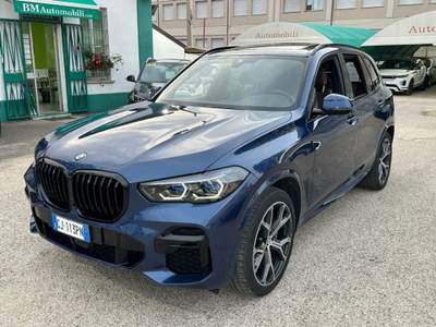 BMW X5 xDrive30d 48V MSPORT TETTO RADAR KAMERA C21" LASER Blu/Azzurro usata Pescara