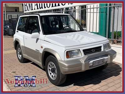 Suzuki Vitara/Sidekick PERFETTA SUPER CONSERVATA Bianco usata Pescara