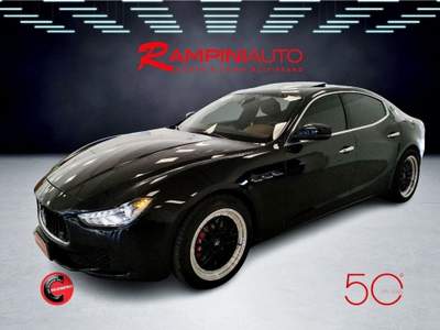 Maserati Ghibli 3.0 V6 Diesel 250 Cv Pronta Consegna Garanzia Nero usata Gubbio