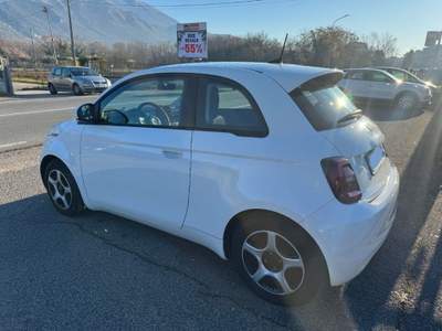 Fiat 500 Passion Berlina 42 kWh Bianco usata Cassino