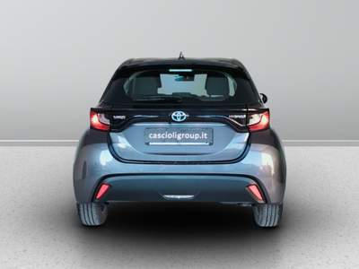 Toyota Yaris IV 2020 -  1.5h Active Grigio usata Mosciano Sant'Angelo