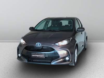 Toyota Yaris IV 2020 -  1.5h Active Grigio usata Mosciano Sant'Angelo