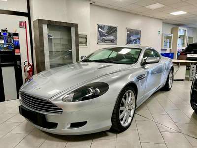 Aston Martin DB Coupé Touchtronic Grigio usata Milano