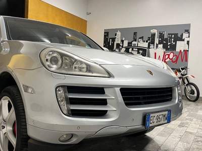 Porsche Cayenne 3.0 Diesel Grigio usata Borgo San Dalmazzo