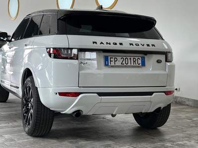 Land Rover Range Rover Evoque 2.0 eD4 5p. SE Dynamic BLACK EDITION Bianco usata Borgo San Dalmazzo