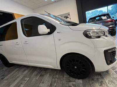 Peugeot Traveller BlueHDi 180 S&S EAT8 long Business GANCIO TR. Bianco usata Borgo San Dalmazzo