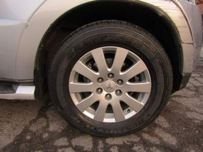Mitsubishi Pajero 3.2 DI-D Instyle auto 5p * 341.000 KM REALI * Argento usata Lecco