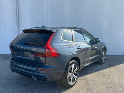 Volvo XC60 T6 Plug-in hybrid AWD automatico Plus Dark Blu/Azzurro usata Padova