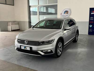 Volkswagen Passat 2.0 TDI 190 CV 4MOTION DSG BMT Argento usata Verona
