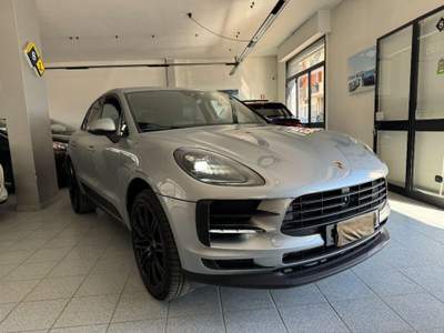 Porsche Macan 2.0 Grigio usata Andria