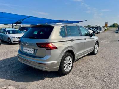 Volkswagen Tiguan 2.0 TDI SCR DSG 4MOTION Style BMT Grigio usata Roburent