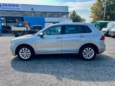 Volkswagen Tiguan 2.0 TDI SCR DSG 4MOTION Style BMT Grigio usata Roburent