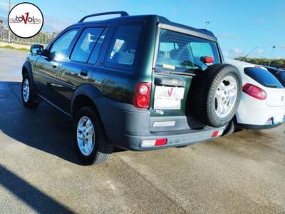 Land Rover Freelander 2.0 Td4 16V cat S.W. E Verde usata Gioia del Colle