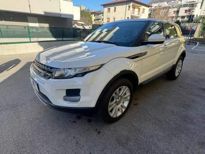 Land Rover Range Rover Evoque 2.2 TD4 5p. Pure Tech Pack Bianco usata Trento