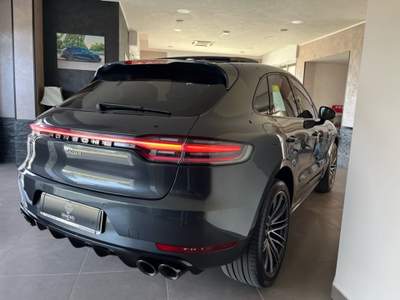Porsche Macan porsche macan turbo 2.0 245cv tetto full optional Grigio usata Corigliano-Rossano