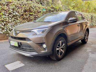Toyota RAV4 RAV4 2.0 D-4D 2WD Business Bronzo usata Roma