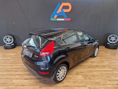 Ford Fiesta 1.4 TDCi 70CV 5 porte ok NEOPATENTATI Nero usata Parma
