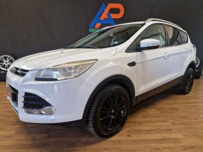 Ford Kuga 2.0 TDCI 140 CV 4WD Business Bianco usata Parma