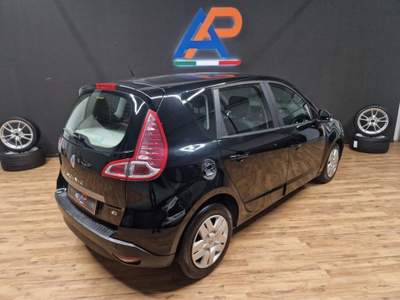 Renault Scénic X-Mod 1.5 dCi 110CV Luxe Nero usata Parma