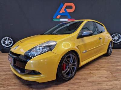 Renault Clio 2.0 16V 200CV 3 porte RS Giallo usata Parma