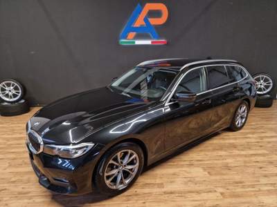 BMW Serie 3 320d d 48V xDrive Touring Msport Nero usata Parma