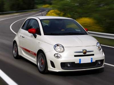 Abarth 595 1.4 Turbo T-Jet 160 CV MTA Competizione Nero usata Sanremo