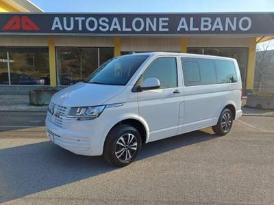Volkswagen Caravelle T6.1 2.0 TDI 150CV PC Comfortline 9 POSTI Bianco usata ALBANO SANT'ALESSANDRO