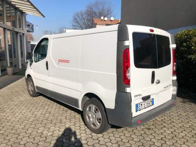 Opel Vivaro 2.0 CDTI 120CV ecoFLEX Furgone Bianco usata Bareggio