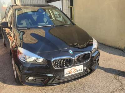 BMW Serie 2 Active Tourer 214d d Active Tourer Luxury NEOPATENTATI Nero usata Bareggio