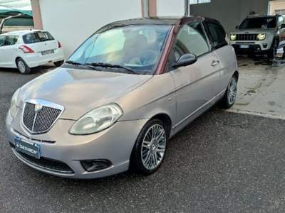 Lancia Ypsilon 1.4 16V Oro Plus Bronzo usata Augusta