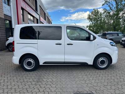 Opel Vivaro Life Vivaro 1.5 100CV 9 Posti *Iva Compresa* Bianco usata Cernusco sul Naviglio