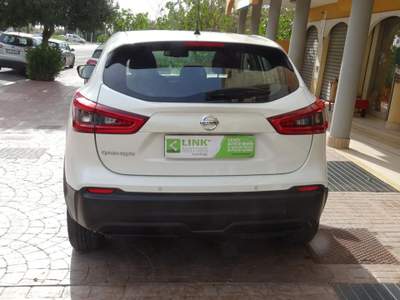 Nissan Qashqai 1.5 DCI 115 CV ACENTA Bianco usata Quartu Sant'Elena