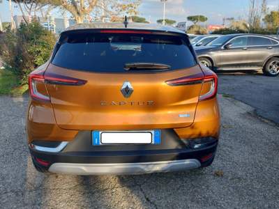 Renault Captur Plug-in Hybrid E-Tech 160 CV Intens Arancione usata Ciampino