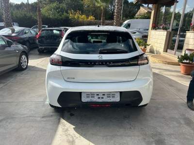 Peugeot 208 BlueHDi 100 S&S 5 porte Bianco usata Caltagirone