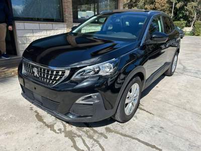 Peugeot 3008 BlueHDi 130 S&S Business TETTO Nero usata Caltagirone