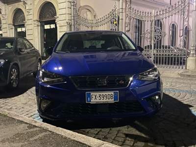 Seat Ibiza FR Blu/Azzurro usata Scarmagno
