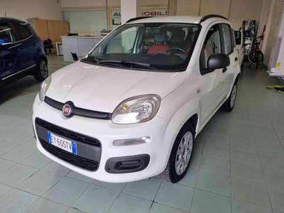 Fiat Panda 0.9 TwinAir Turbo Natural Power Lounge Bianco usata Vasto