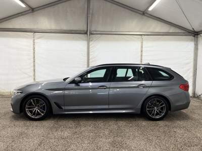 BMW Serie 5 530d d xDrive Touring Msport Grigio usata Monza