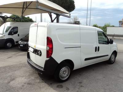 Opel Combo 1.4i 95CV PC-TN Van (1000kg) E6 Bianco usata Giugliano in Campania