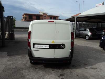 Opel Combo 1.4i 95CV PC-TN Van (1000kg) E6 Bianco usata Giugliano in Campania