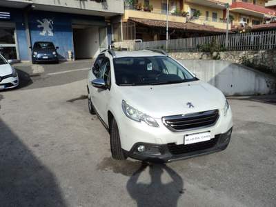 Peugeot 2008 PureTech Turbo 110 S&S Black Matt Bianco usata Giugliano in Campania