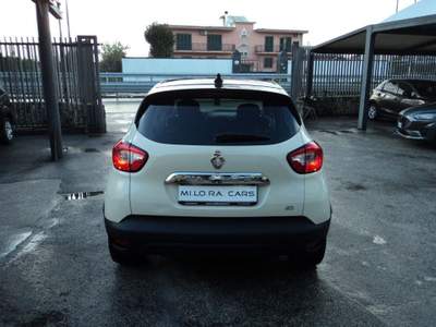 Renault Captur 1.5 dCi 8V 90 CV EDC Start&Stop Energy R-Link Beige usata Giugliano in Campania