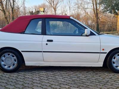 Ford Escort/Orion 1.6 EFI Cabrio ASI Bianco usata Castelnuovo Rangone