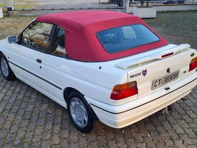 Ford Escort/Orion 1.6 EFI Cabrio ASI Bianco usata Castelnuovo Rangone