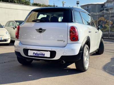 MINI Countryman Mini Cooper D Countryman Automatica Bianco usata Qualiano