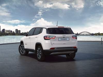 Jeep Compass 1.5 Turbo T4 130CV MHEV 2WD Altitude Km.0 Bianco usata Massanzago