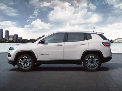 Jeep Compass 1.5 Turbo T4 130CV MHEV 2WD Altitude Km.0 Bianco usata Massanzago