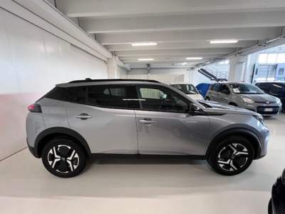 Peugeot 2008 PureTech 100 S&S Allure Vision Pack Km.0 Grigio usata Massanzago