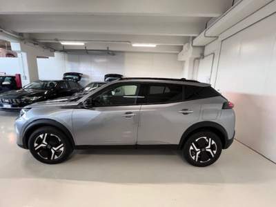 Peugeot 2008 PureTech 100 S&S Allure Vision Pack Km.0 Grigio usata Massanzago